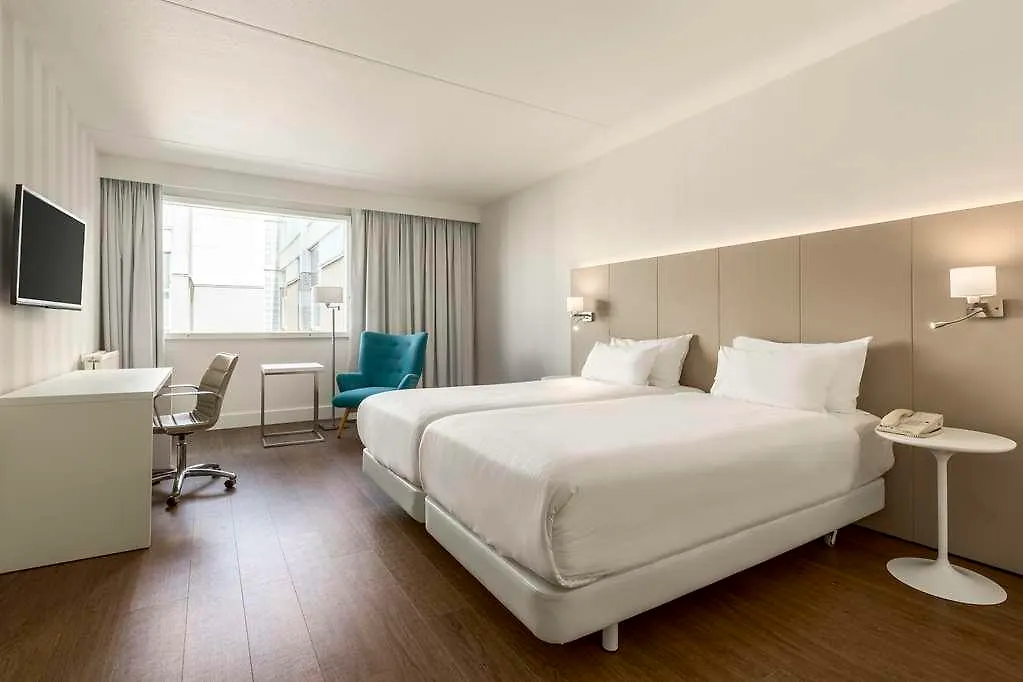 Hotel Nh Amsterdam Schiphol Airport Hoofddorp 4*,  Países Bajos