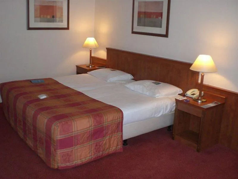 Hotel Nh Amsterdam Schiphol Airport Hoofddorp Países Bajos